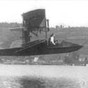 Double-Wing Open-Cockpit Airboat